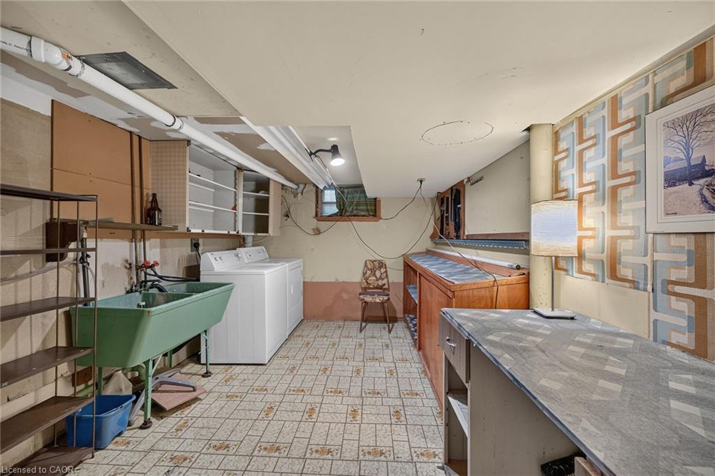 3239 Queen Frederica Drive Property Photo 38