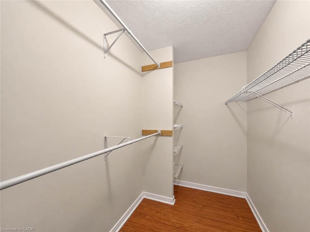 202-1230 Marlborough Court Property Photo 15