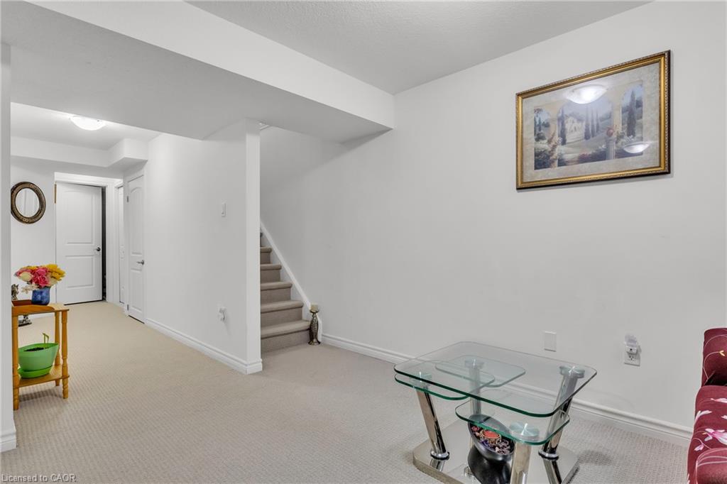 44 Arlington Crescent Property Photo 26