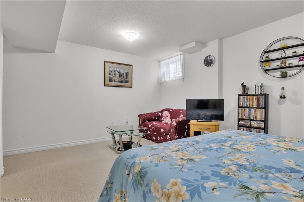 44 Arlington Crescent Property Photo 29