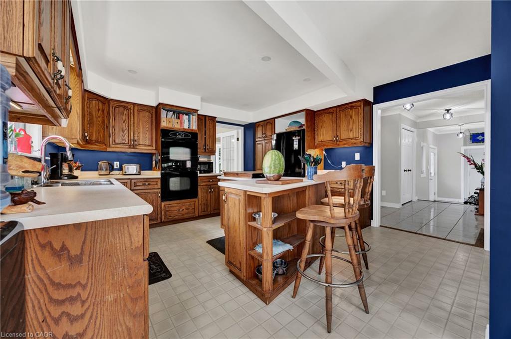 1 Danube Drive Property Photo 12