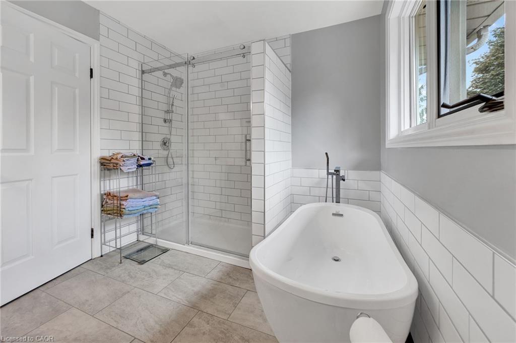 1 Danube Drive Property Photo 17
