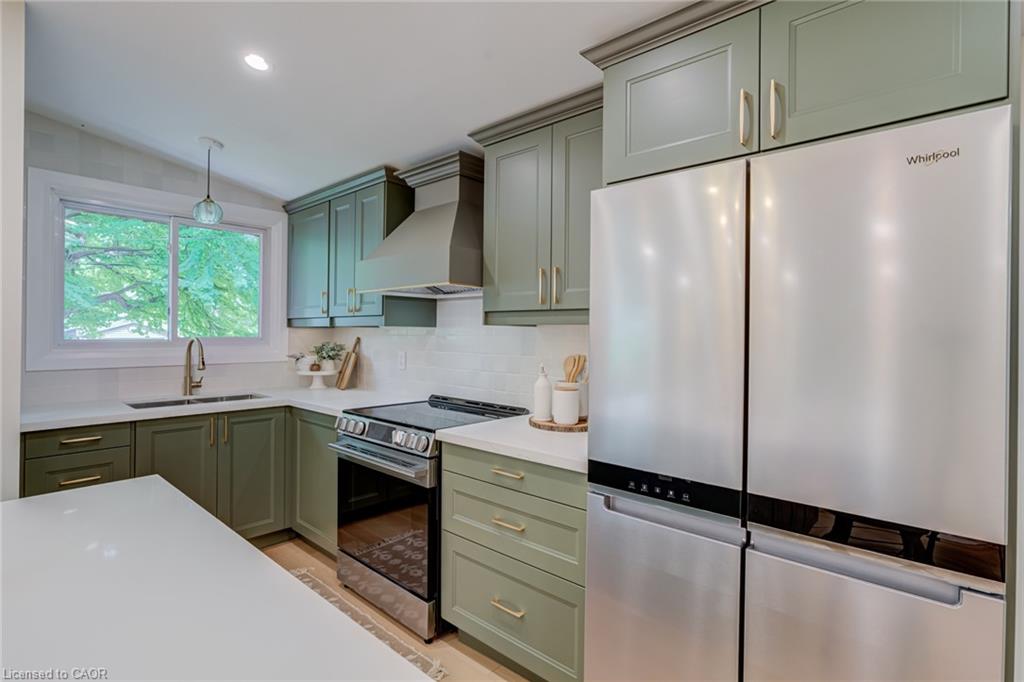 28 Helen Street Property Photo 14