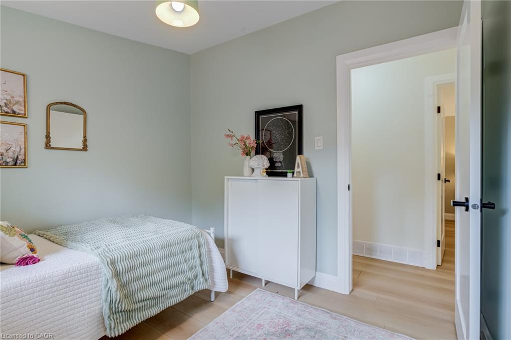 28 Helen Street Property Photo 19