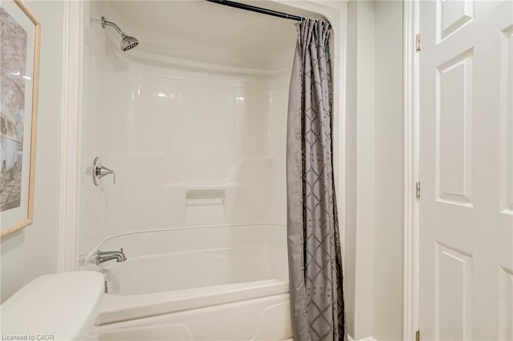 28 Helen Street Property Photo 34