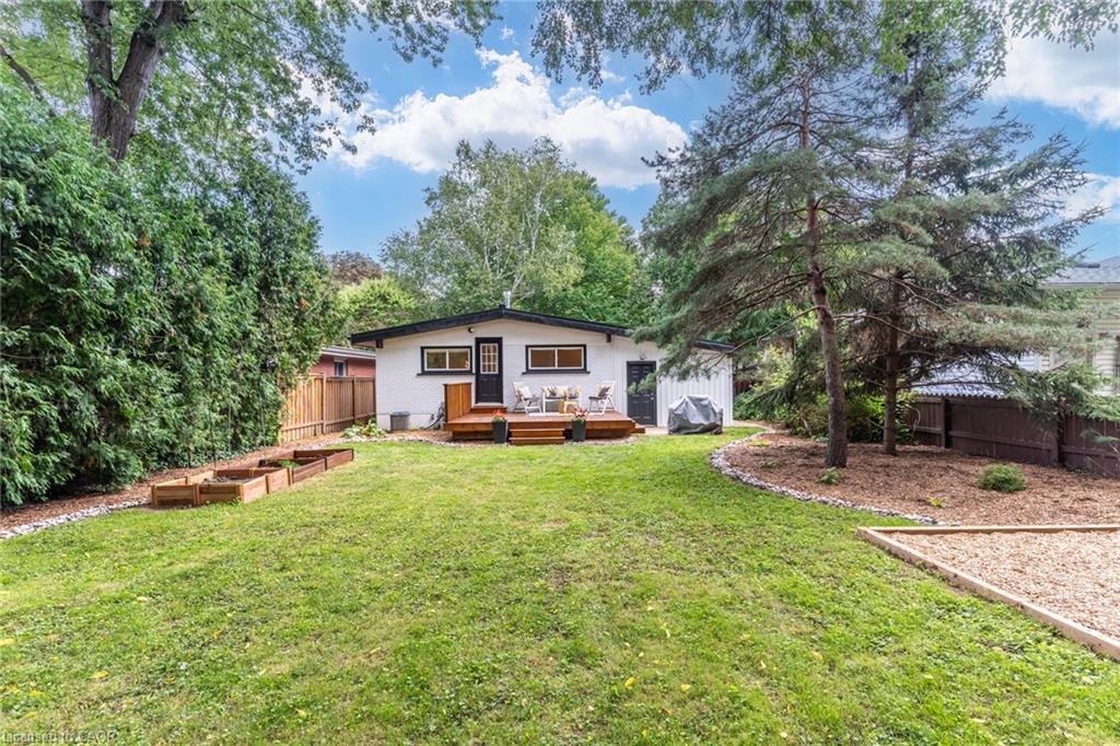 28 Helen Street Property Photo 43