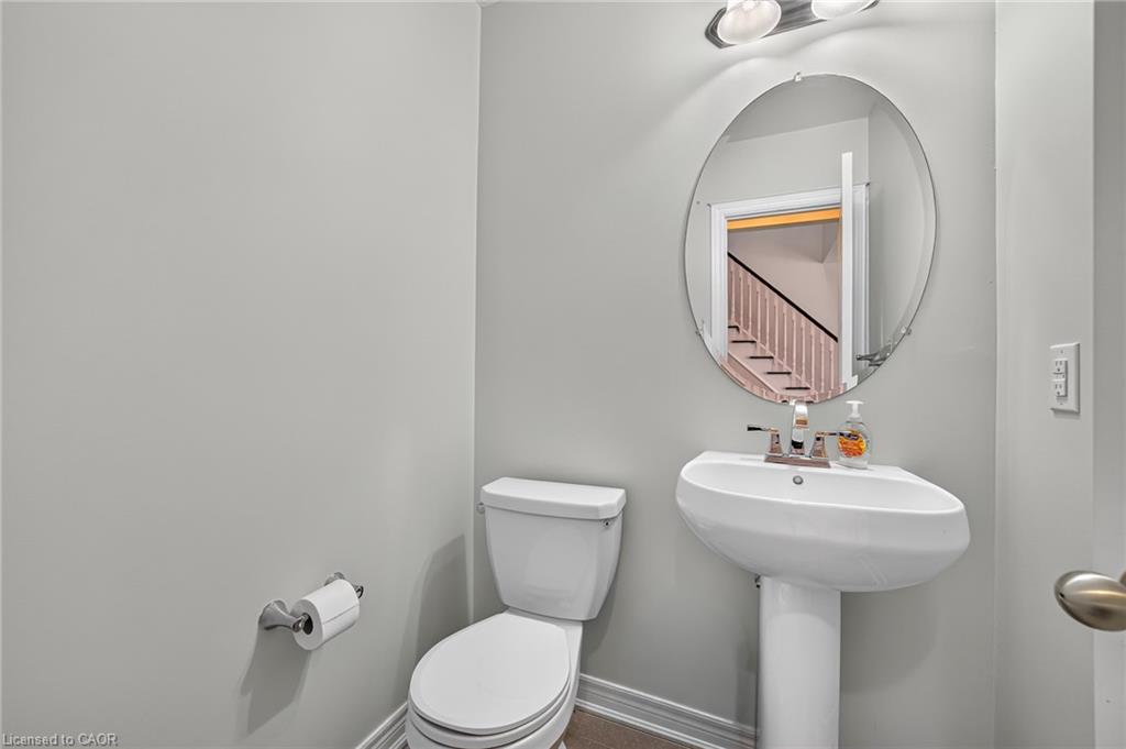 541 Sixteen Mile Drive Property Photo 10