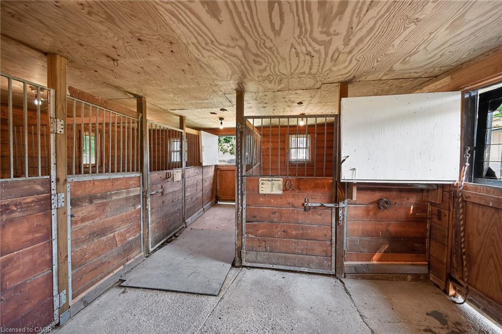 90 Governors Road Property Photo 39