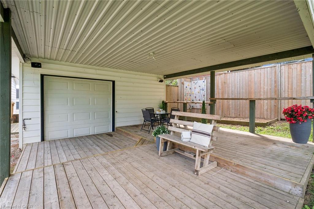 91 Jane Street Property Photo 23