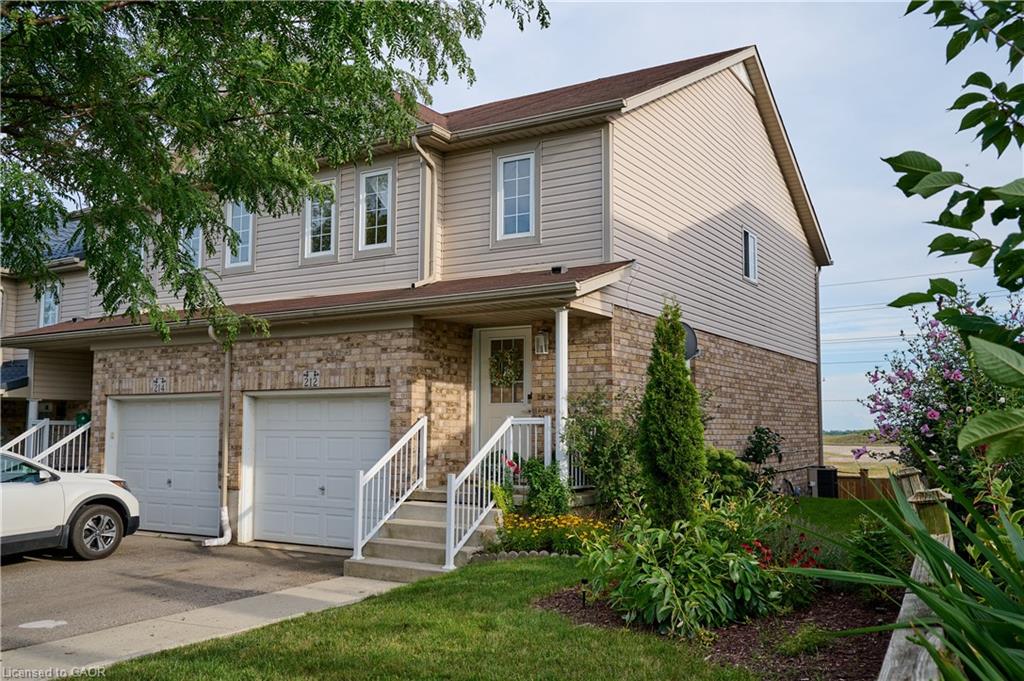 212 Red Clover Court Property Photo 3