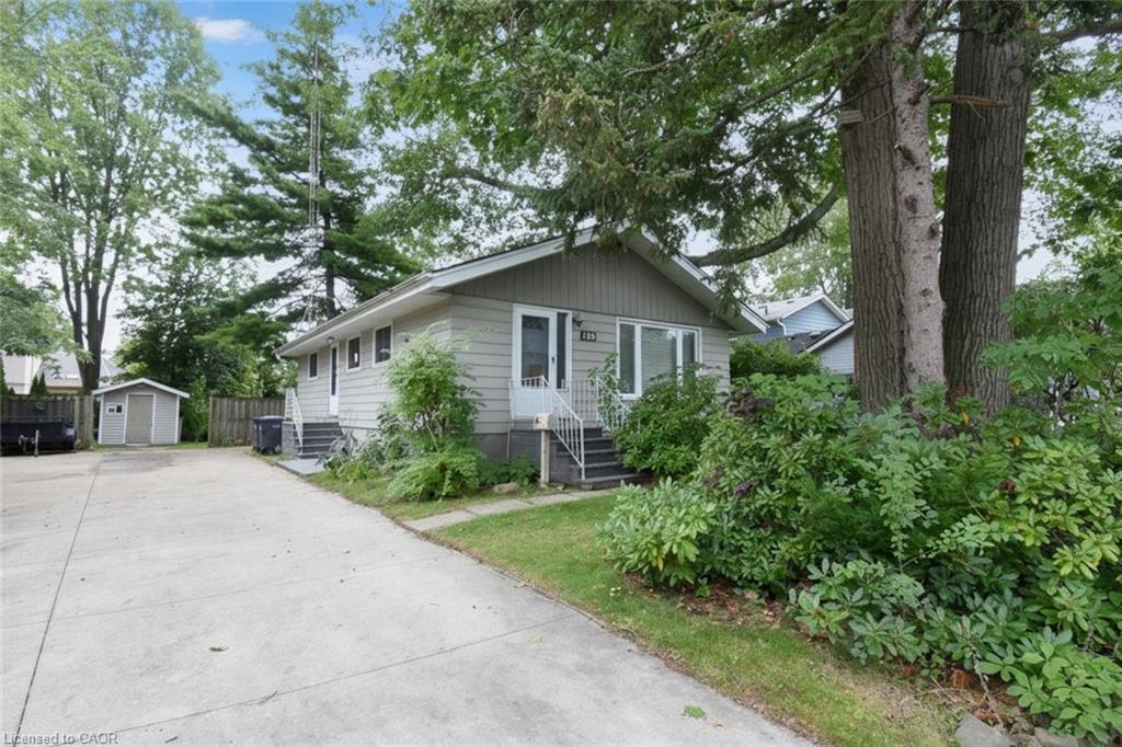 120 Eaglewood Boulevard Property Photo 8