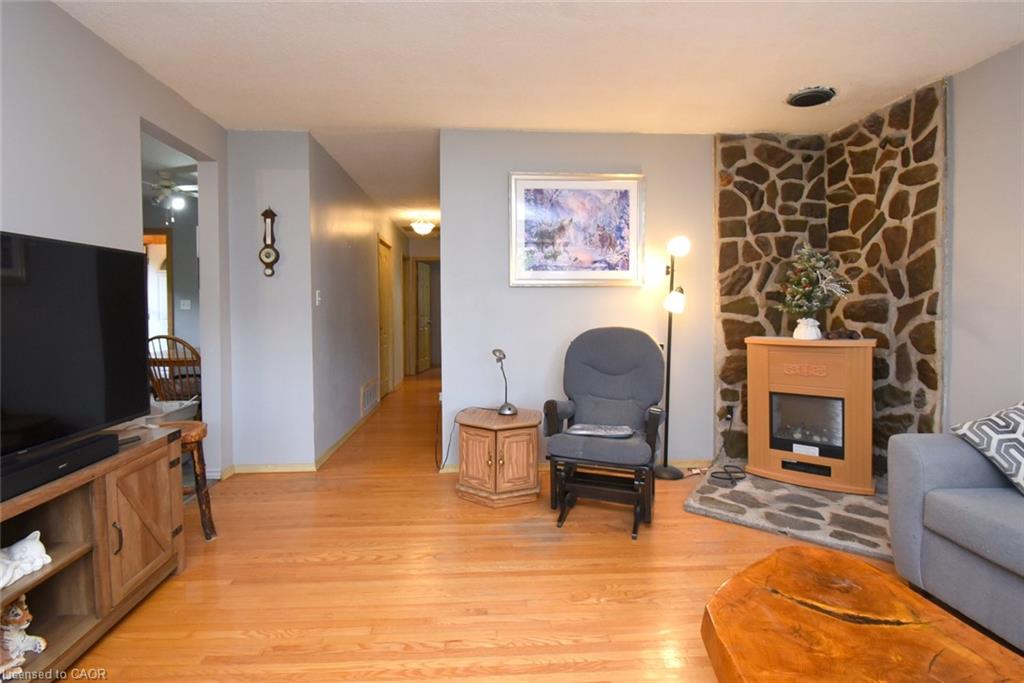 120 Eaglewood Boulevard Property Photo 15