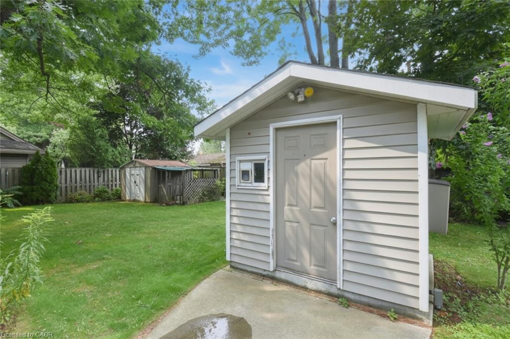 120 Eaglewood Boulevard Property Photo 32