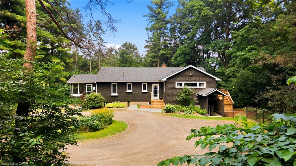 1282 Governors Road Property Photo 1