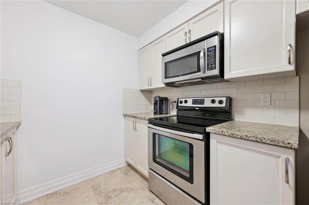 903-55 Yarmouth Street Property Photo 10