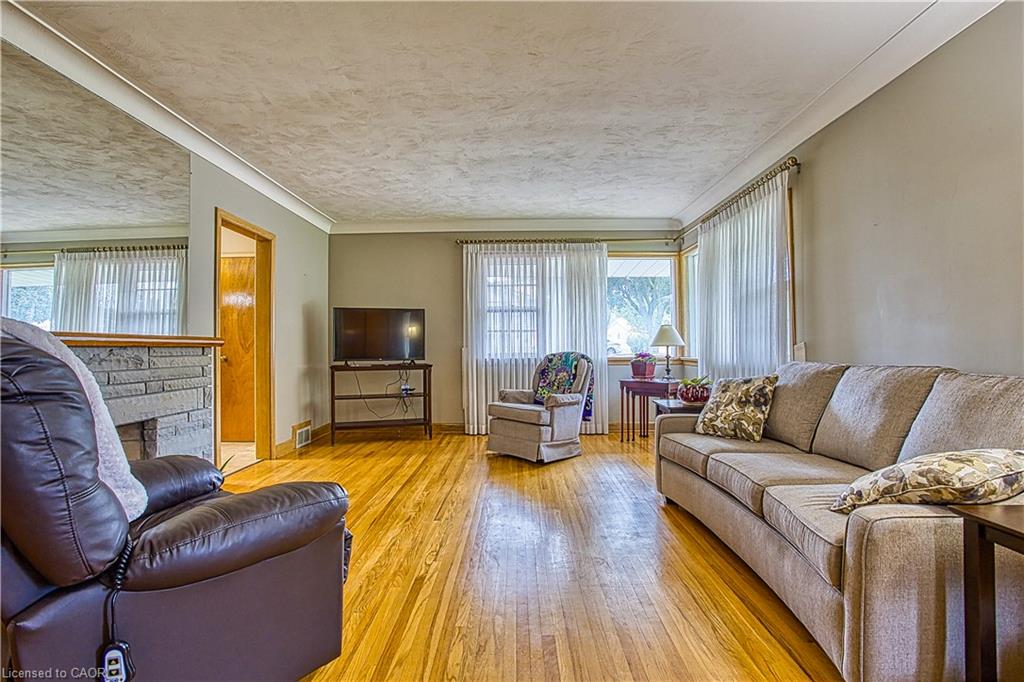 6 Cherrywood Avenue Property Photo 7