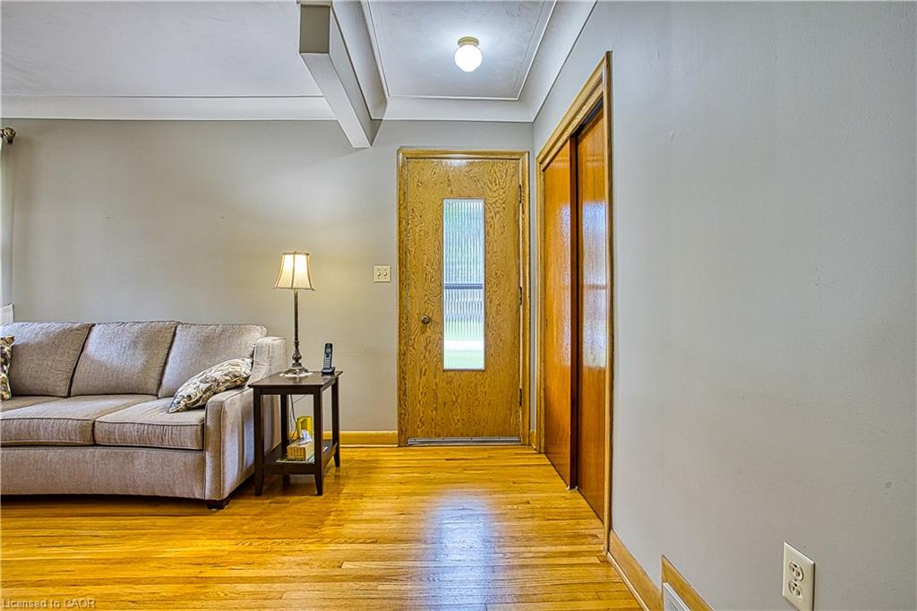 6 Cherrywood Avenue Property Photo 8