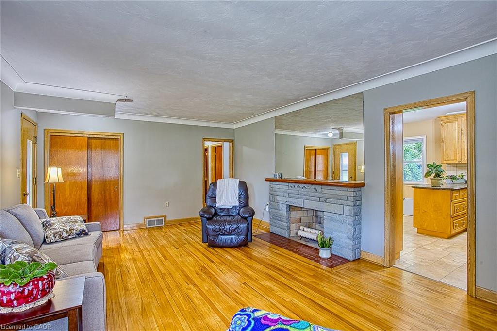 6 Cherrywood Avenue Property Photo 9