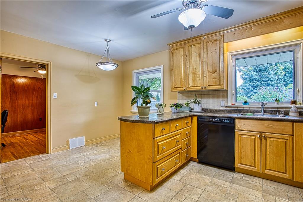 6 Cherrywood Avenue Property Photo 12