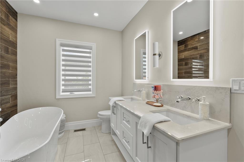 5b Wilholme Drive Property Photo 20