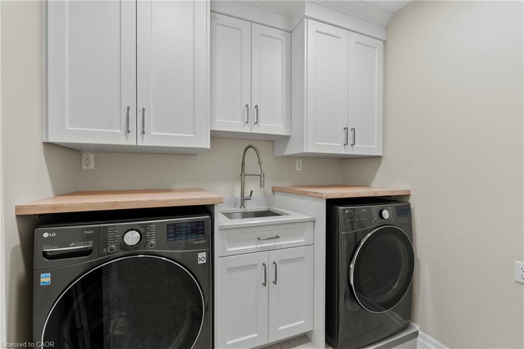 5b Wilholme Drive Property Photo 25
