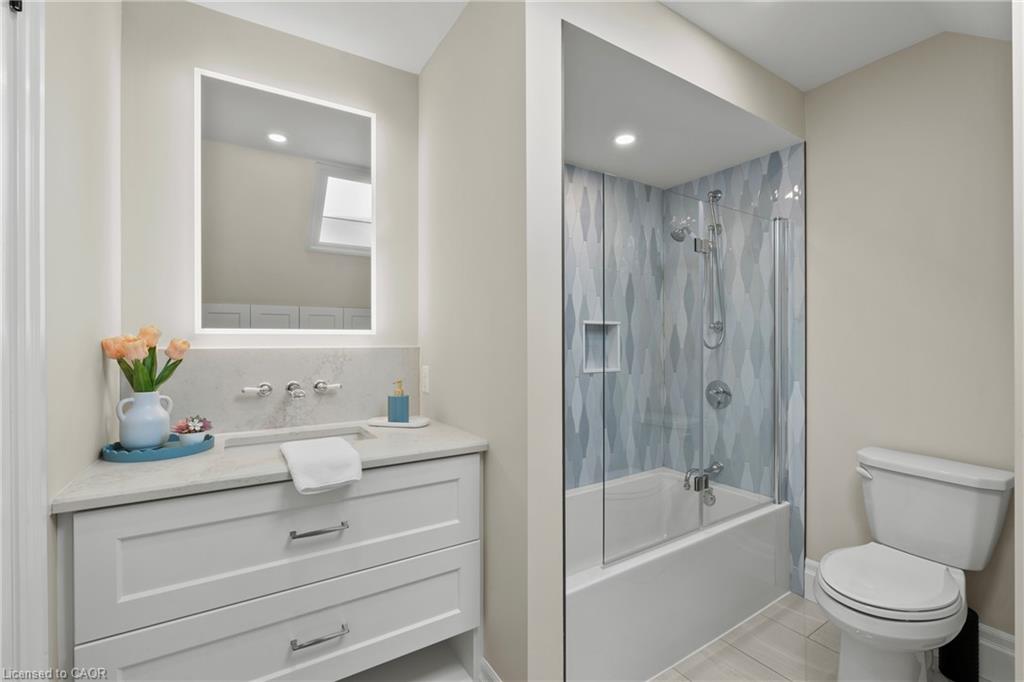 5b Wilholme Drive Property Photo 28