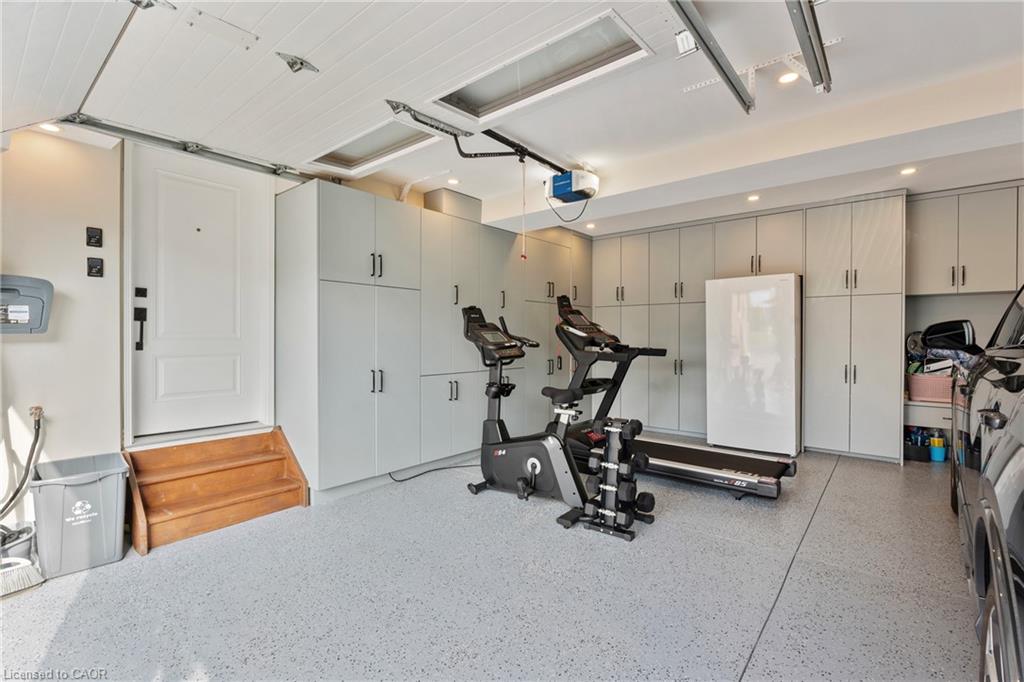 5b Wilholme Drive Property Photo 37