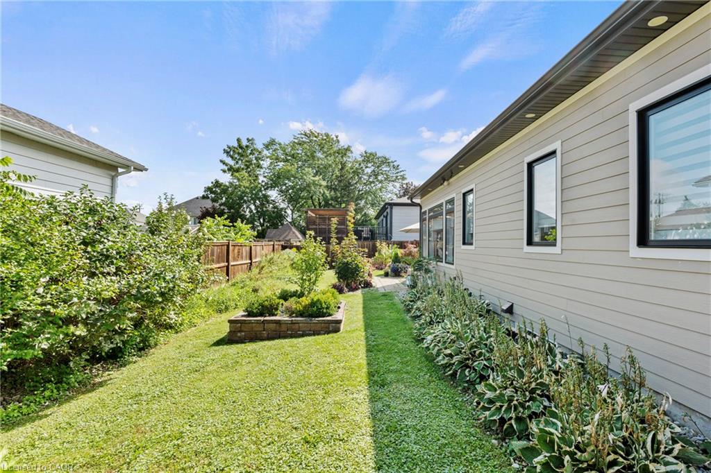 5b Wilholme Drive Property Photo 39