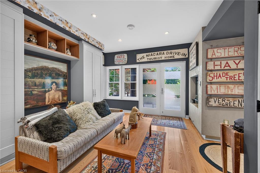 2074 Governors Road Property Photo 17