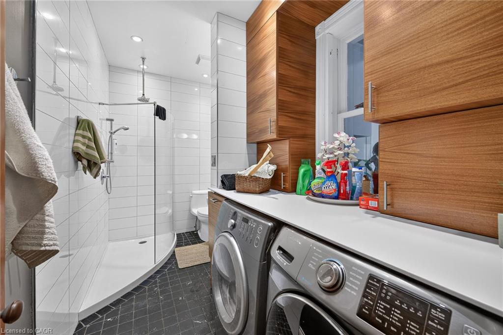 2074 Governors Road Property Photo 19