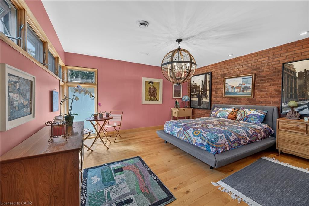 2074 Governors Road Property Photo 22