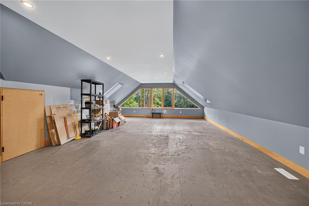 2074 Governors Road Property Photo 32