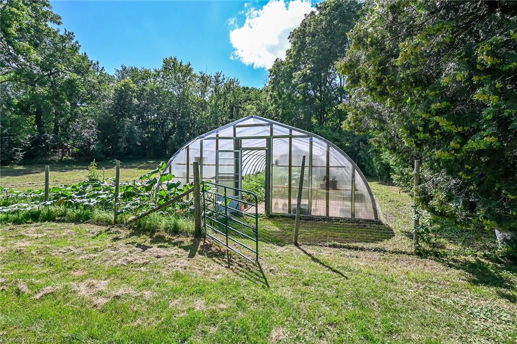 2074 Governors Road Property Photo 40