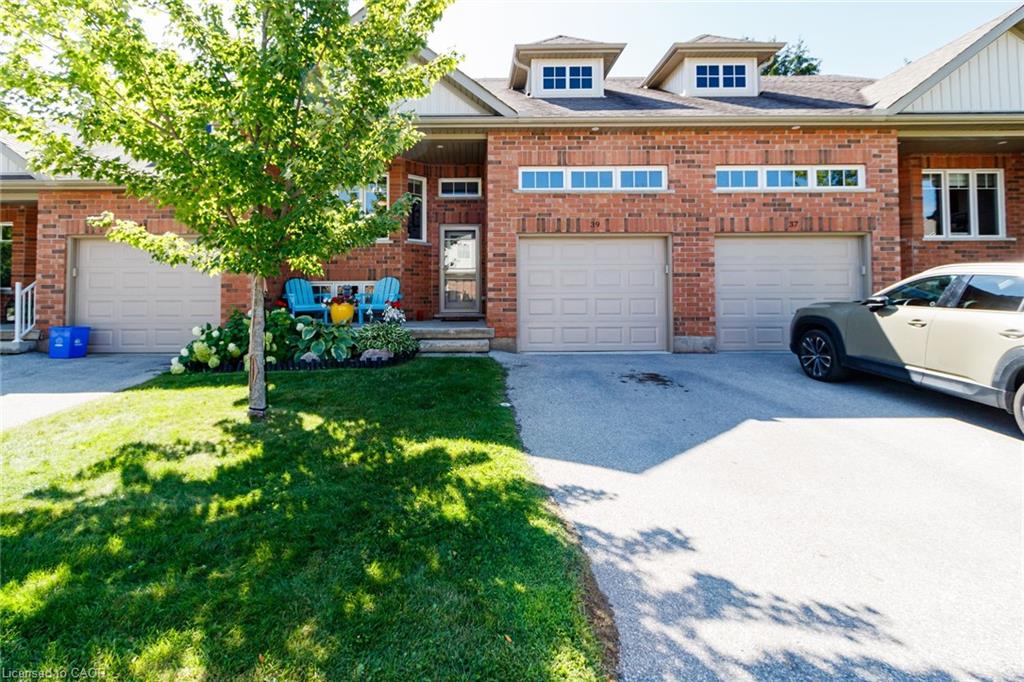 39 Russett Drive Property Photo 1