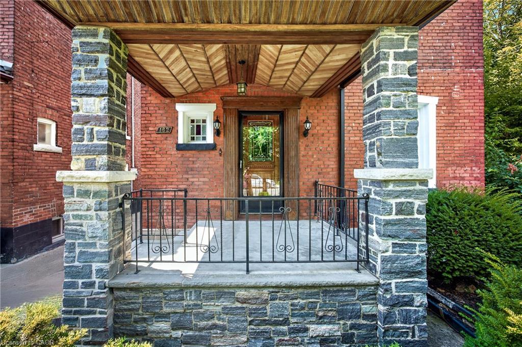 162 Mavety Street Property Photo 4