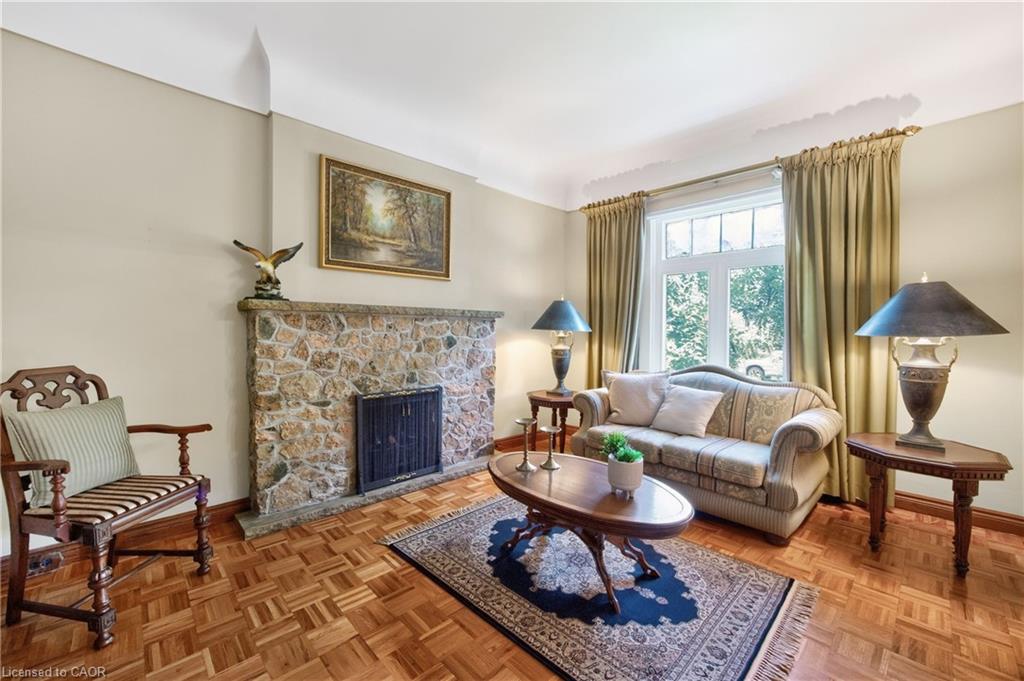 162 Mavety Street Property Photo 8