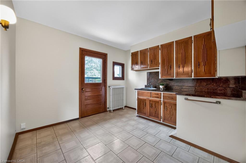 162 Mavety Street Property Photo 22
