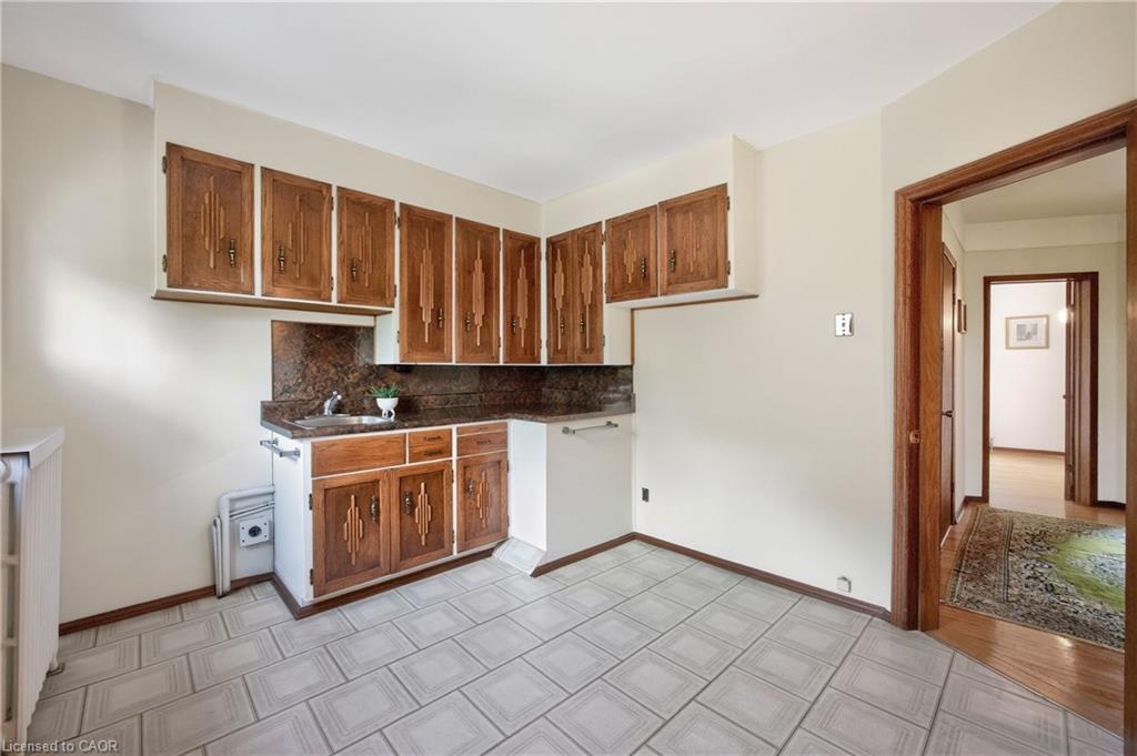 162 Mavety Street Property Photo 23