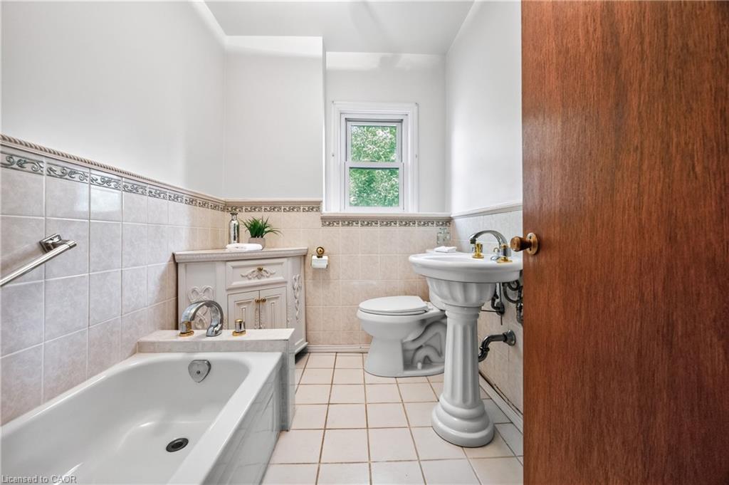 162 Mavety Street Property Photo 30