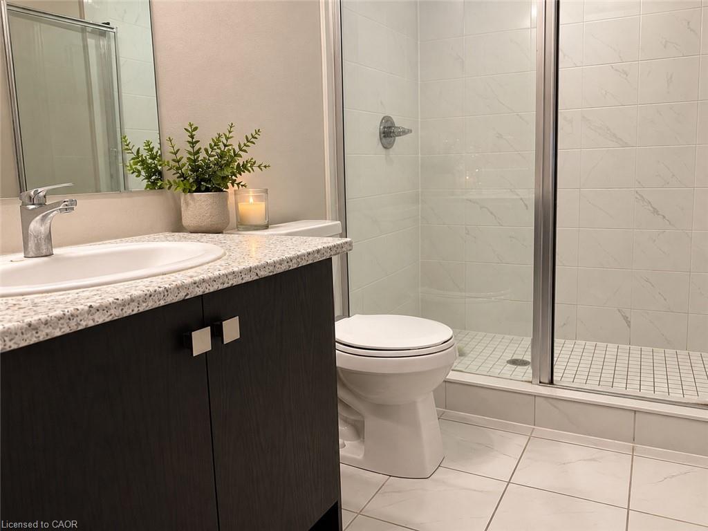 502-585 Colborne Street E Property Photo 18