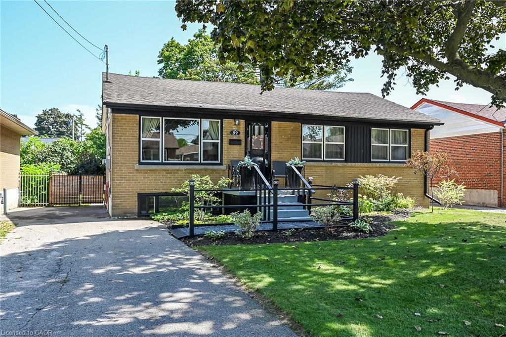 89 Wise Crescent Property Photo 1