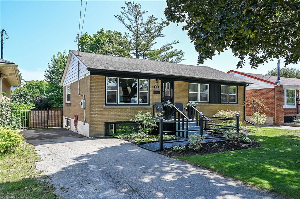 89 Wise Crescent Property Photo 2