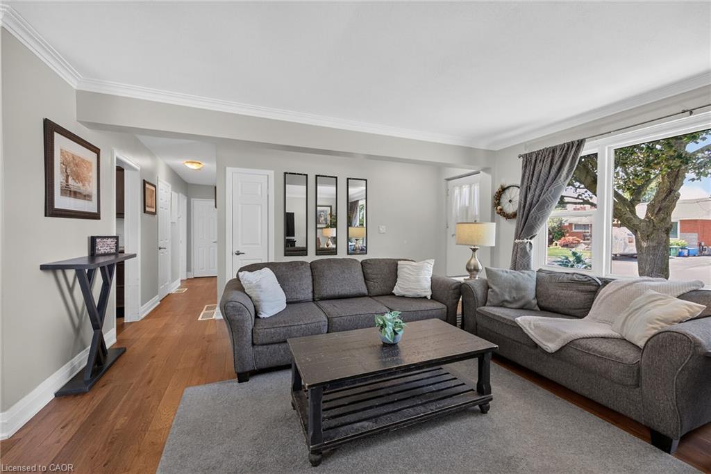89 Wise Crescent Property Photo 7
