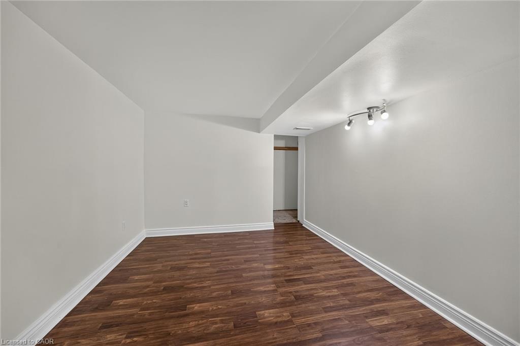 89 Wise Crescent Property Photo 32