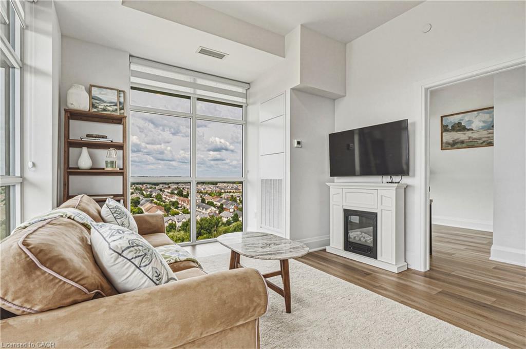 1202-470 Dundas Street E Property Photo 12