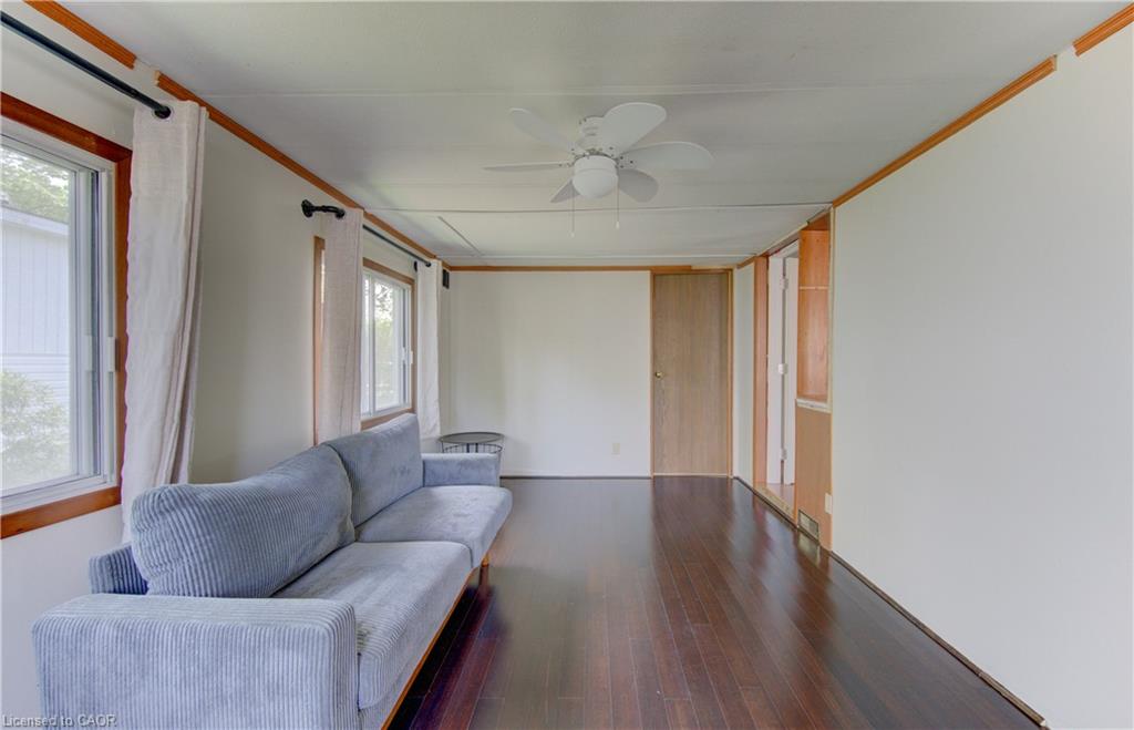 196-580 Beaver Creek Road Property Photo 3
