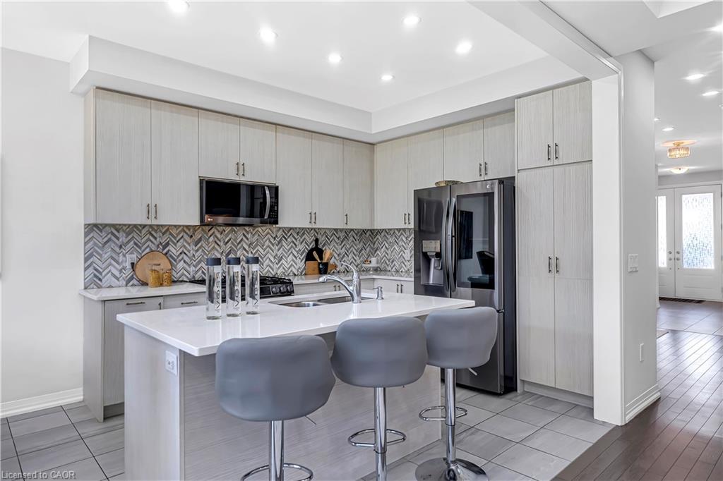 13 Steadman Street Property Photo 17