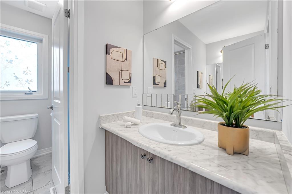 13 Steadman Street Property Photo 32
