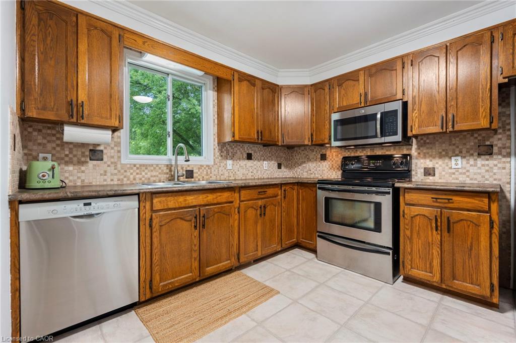9 Kelly Drive Property Photo 13