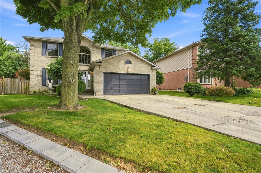 34 Lisajane Court Property Photo 3